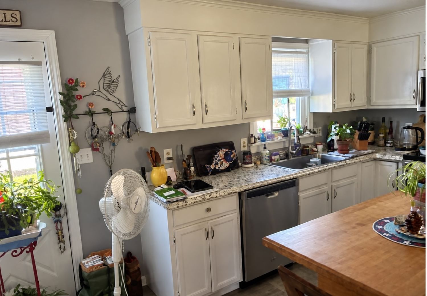 16-18 Day St, Agawam, MA 01001 photo 2