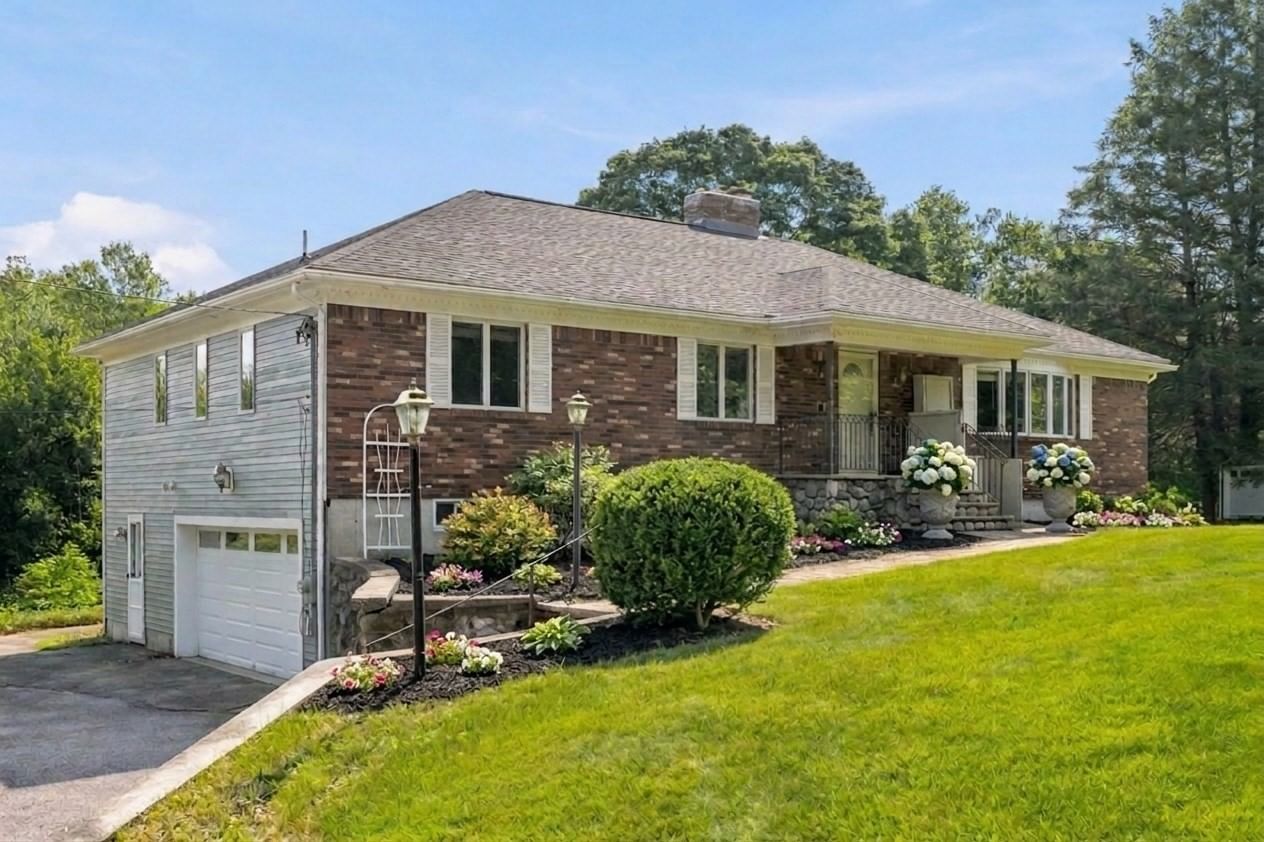 Property at 24 Uptack Rd, Groveland, MA 01834