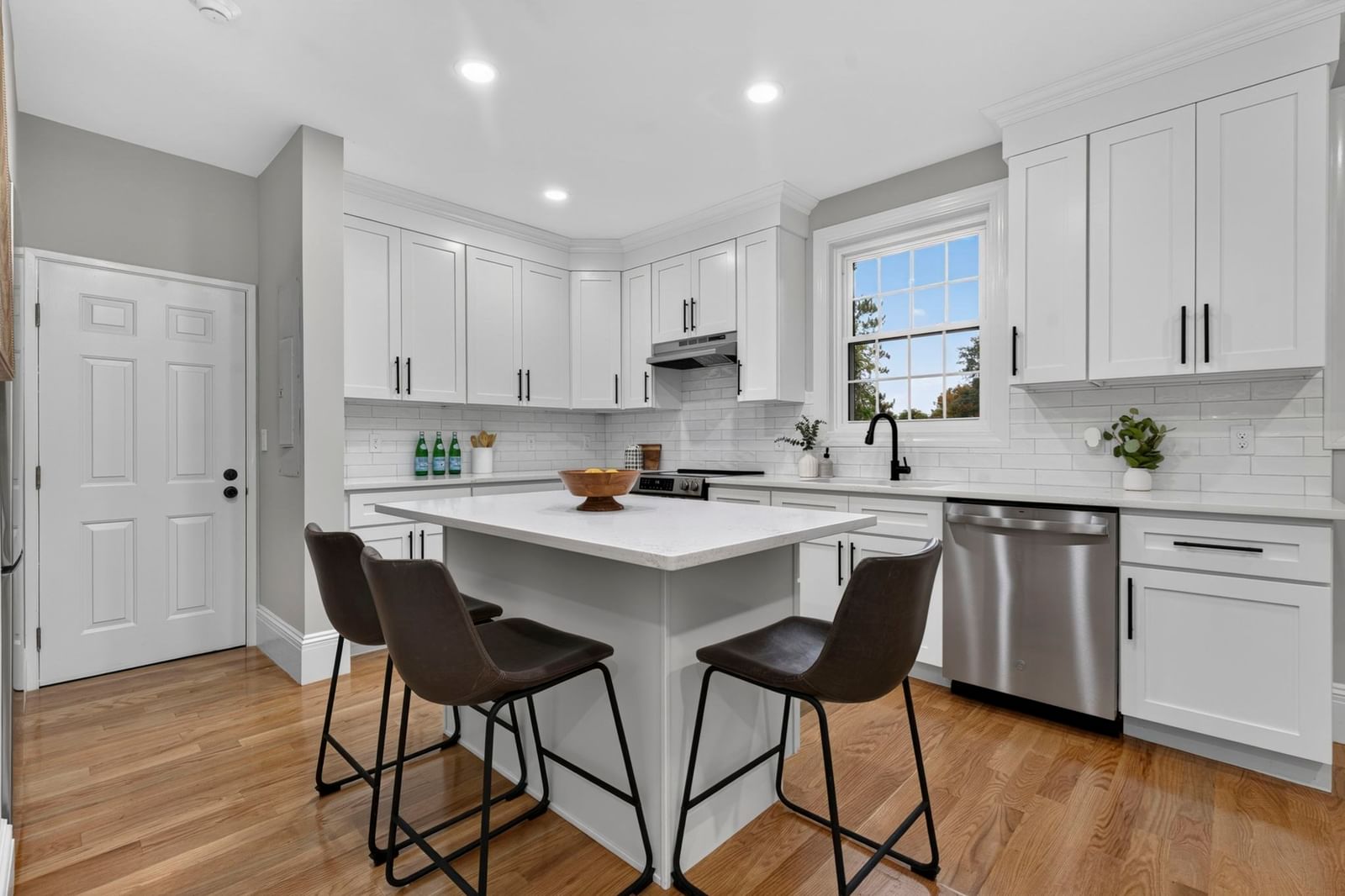 333 Brush Hill Rd #A2, Milton, MA 02186 photo 2