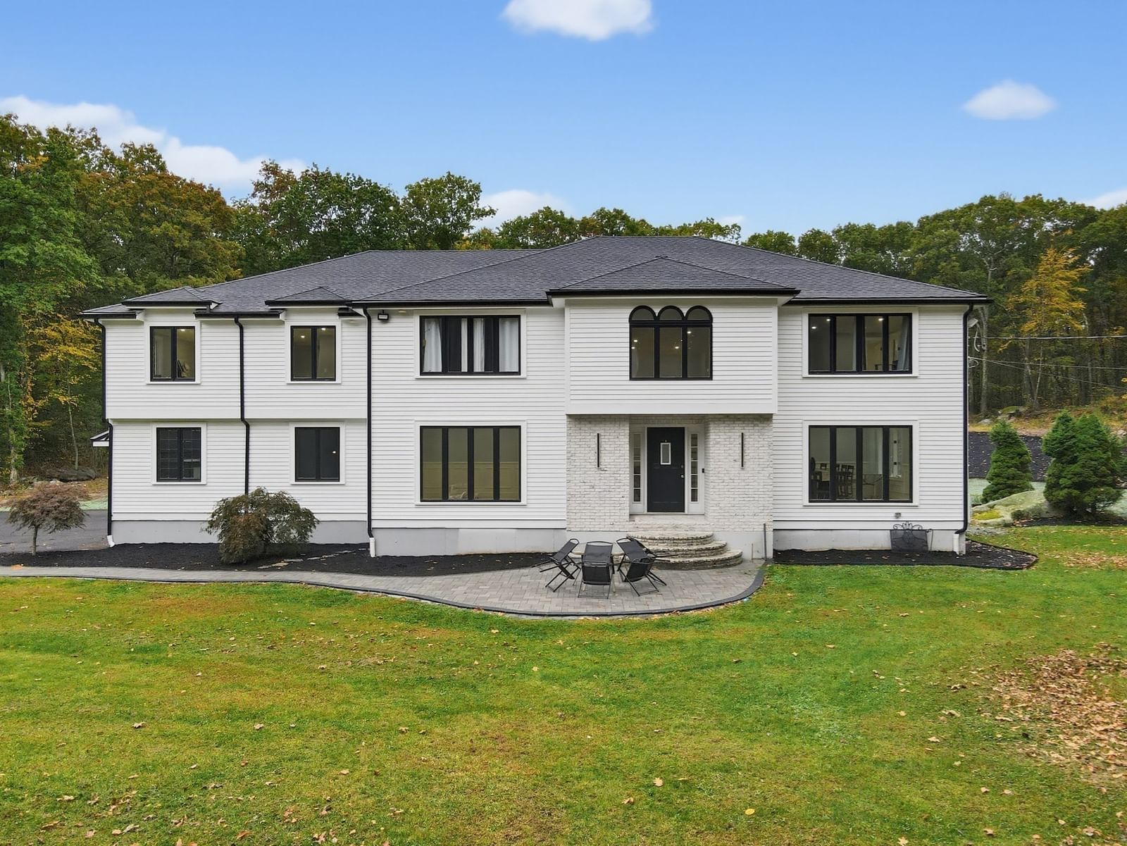 23 Bens Way- Private Rd, Hopedale, MA 01747