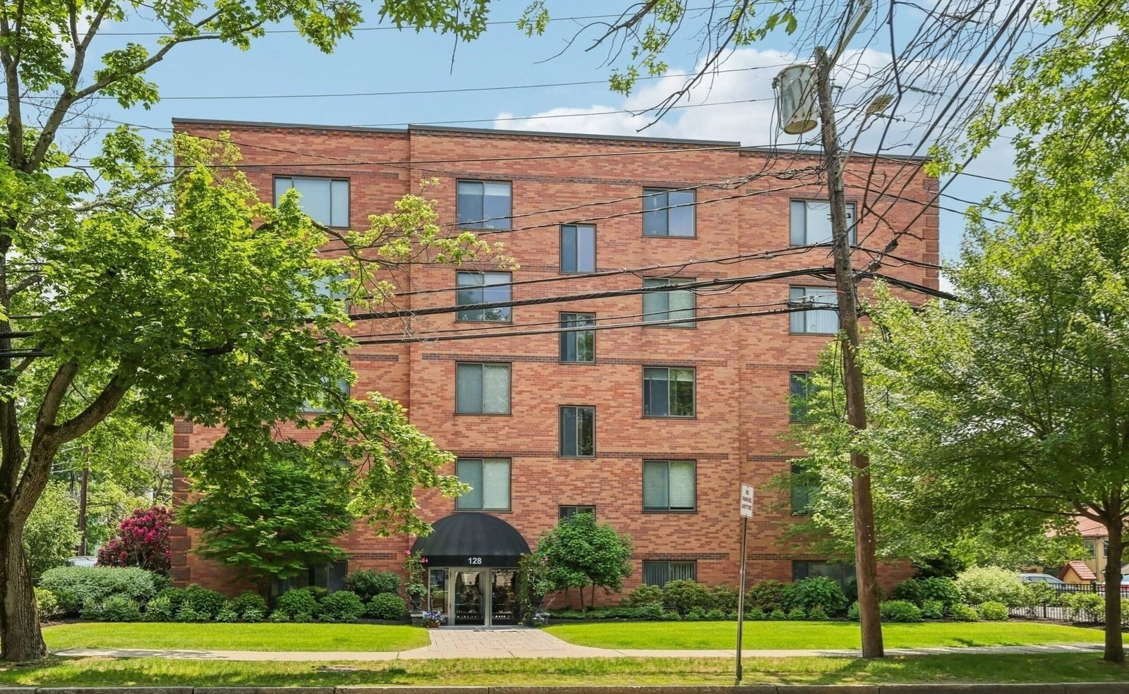 Property at 128 Pleasant St #303, Arlington, MA 02476