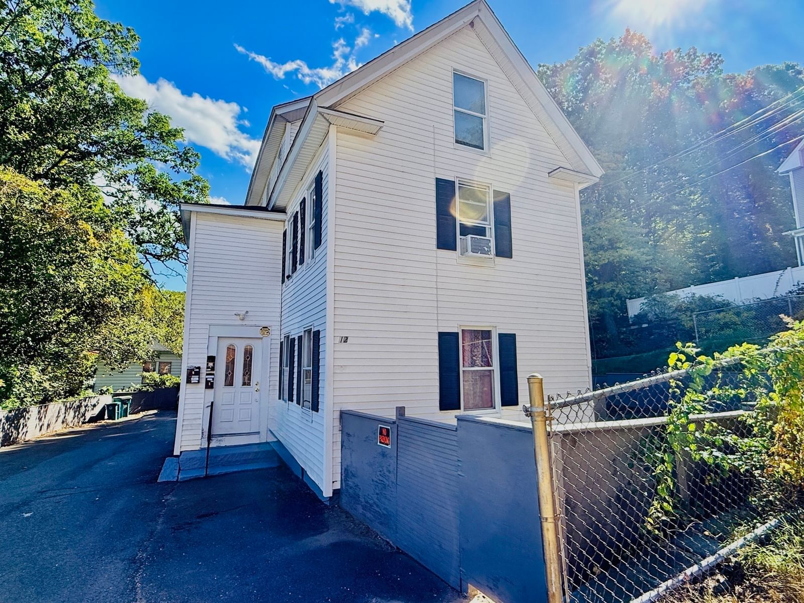 12 Foster St, Fitchburg, MA 01420 photo 2