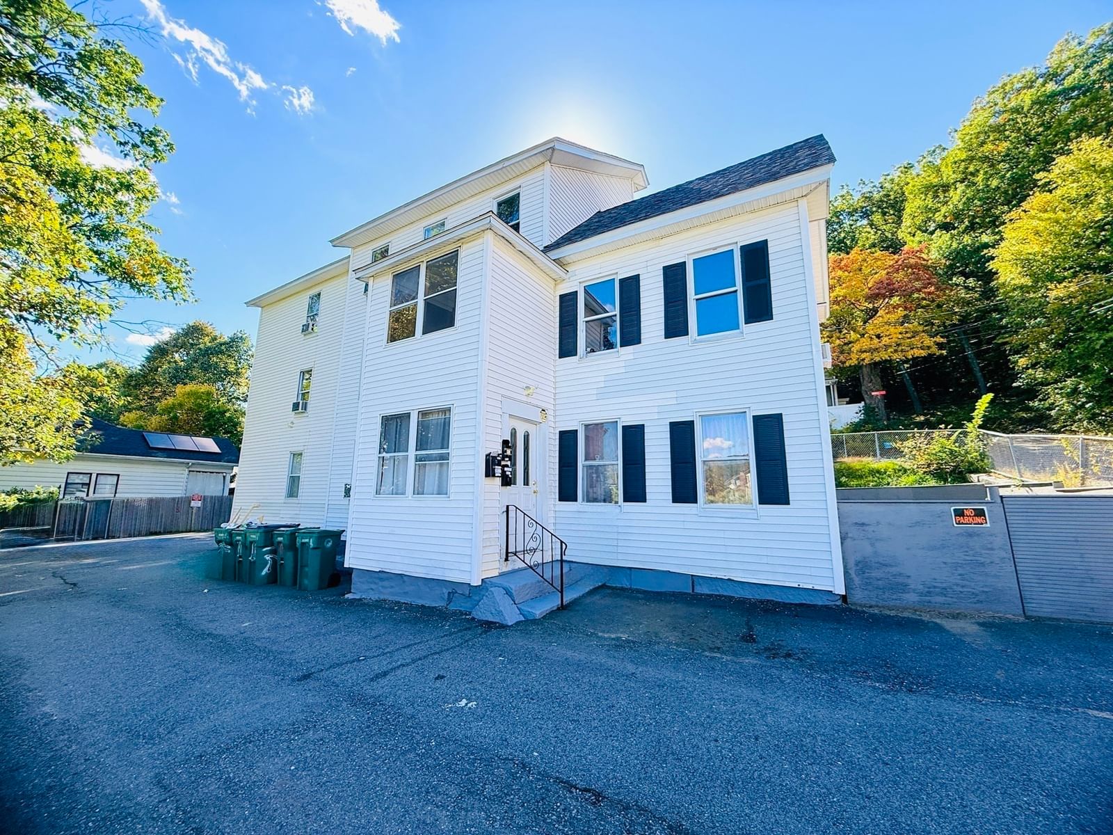 12 Foster St, Fitchburg, MA 01420 photo 4