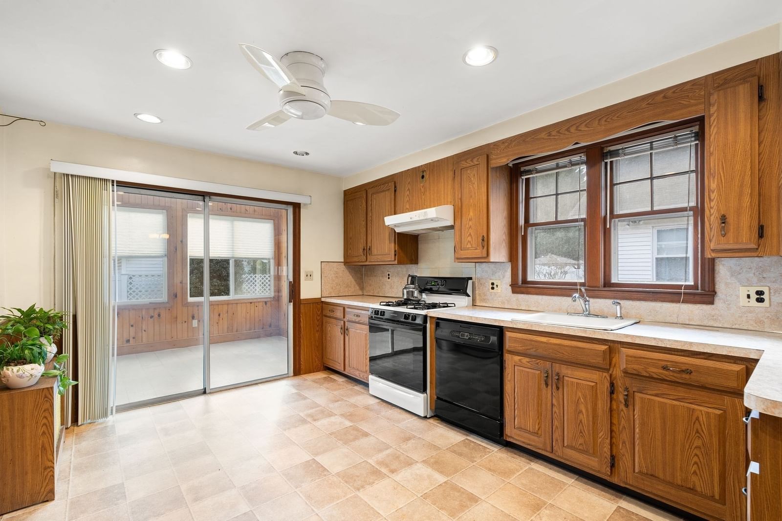 126 Belmont Street, Quincy, MA 02170 photo 2