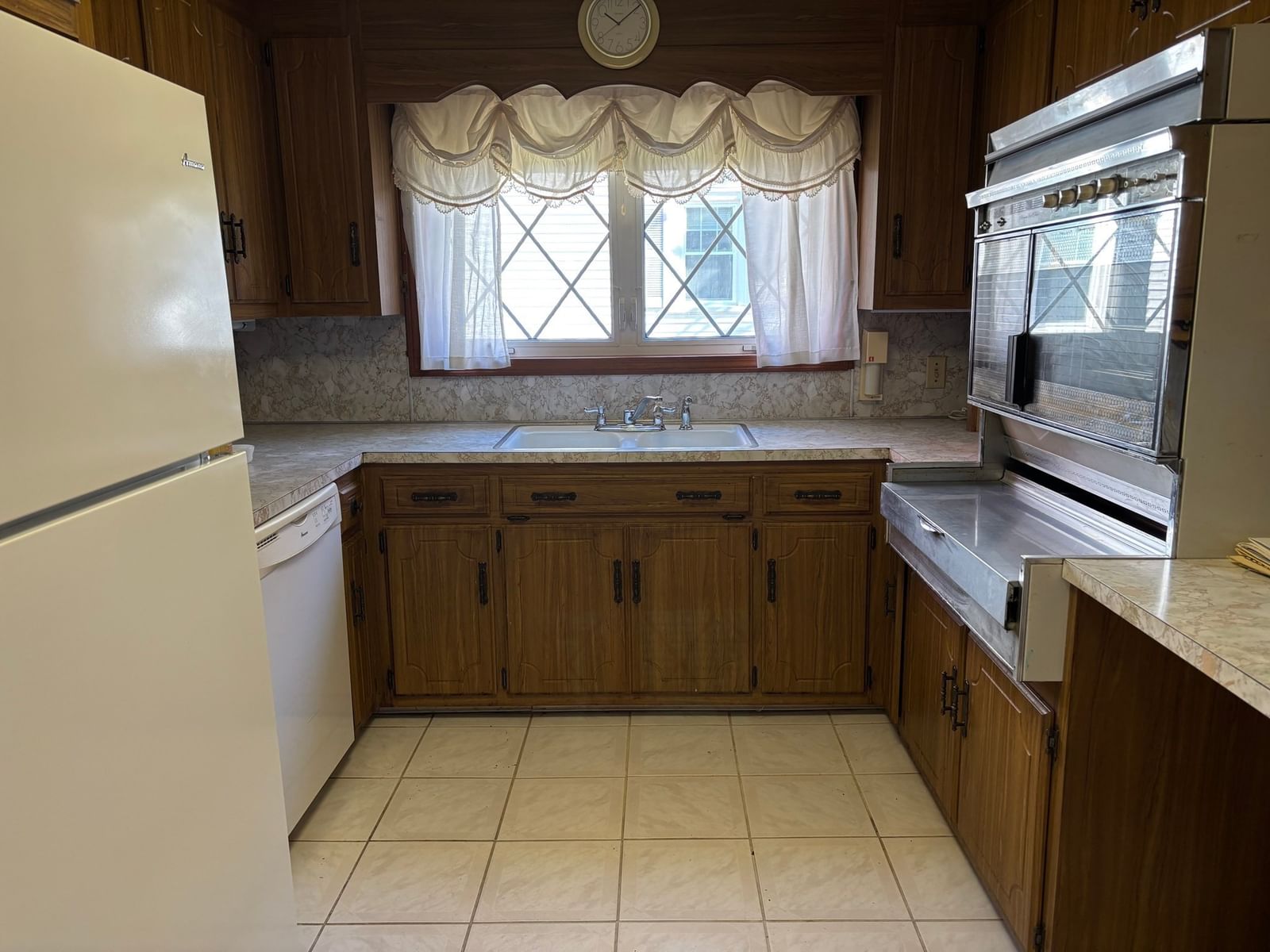 41 Reed Street, Agawam, MA 01001 photo 2