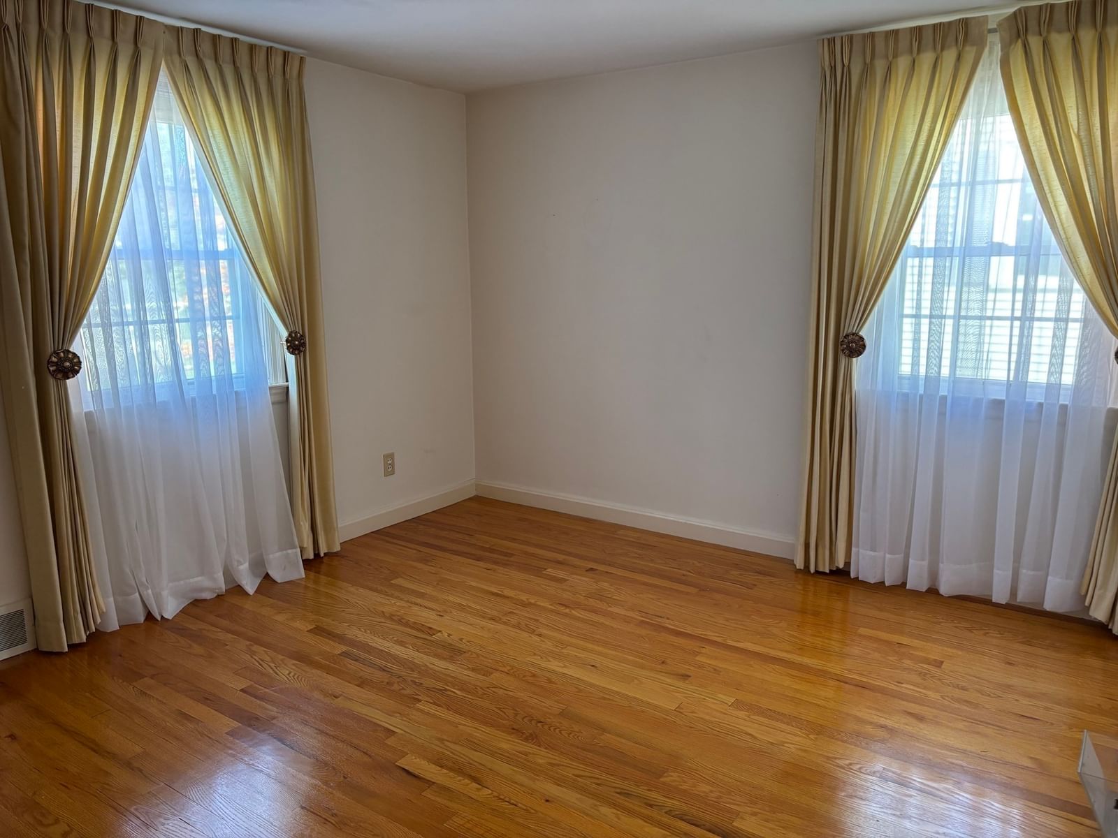 41 Reed Street, Agawam, MA 01001 photo 3