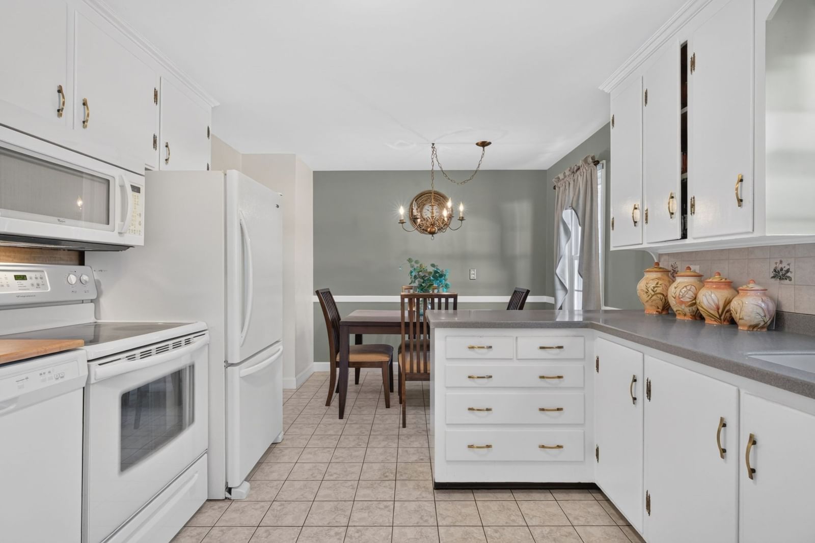 68 Harman Ave, Seekonk, MA 02771 photo 2