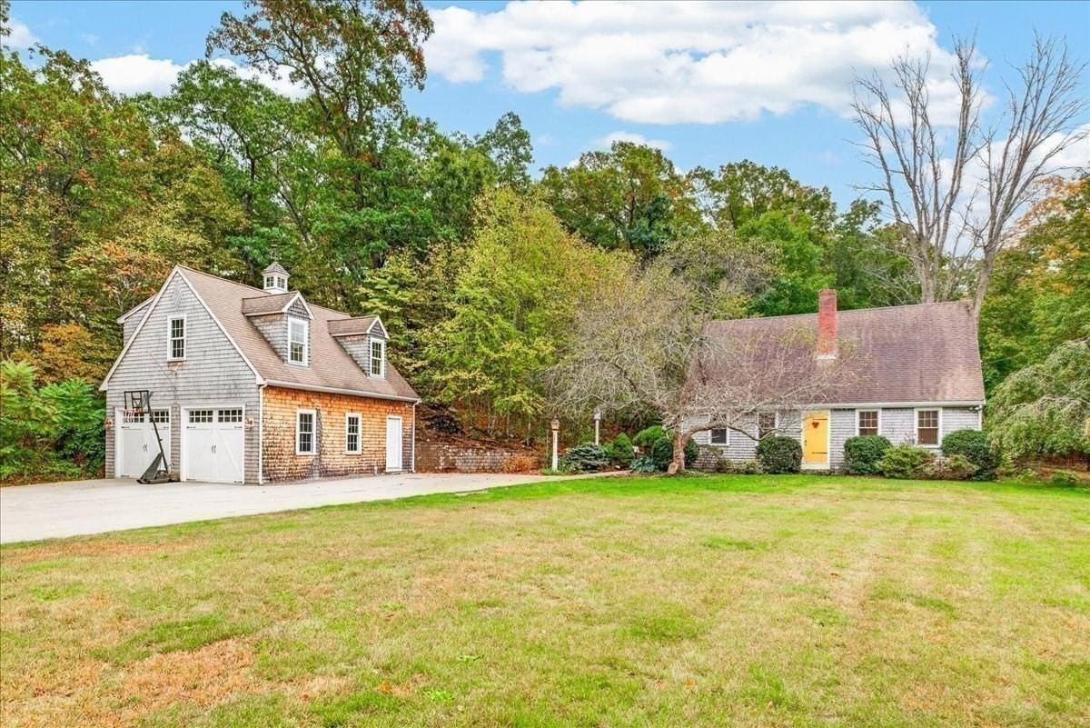 395 Prospect St, Norwell, MA 02061