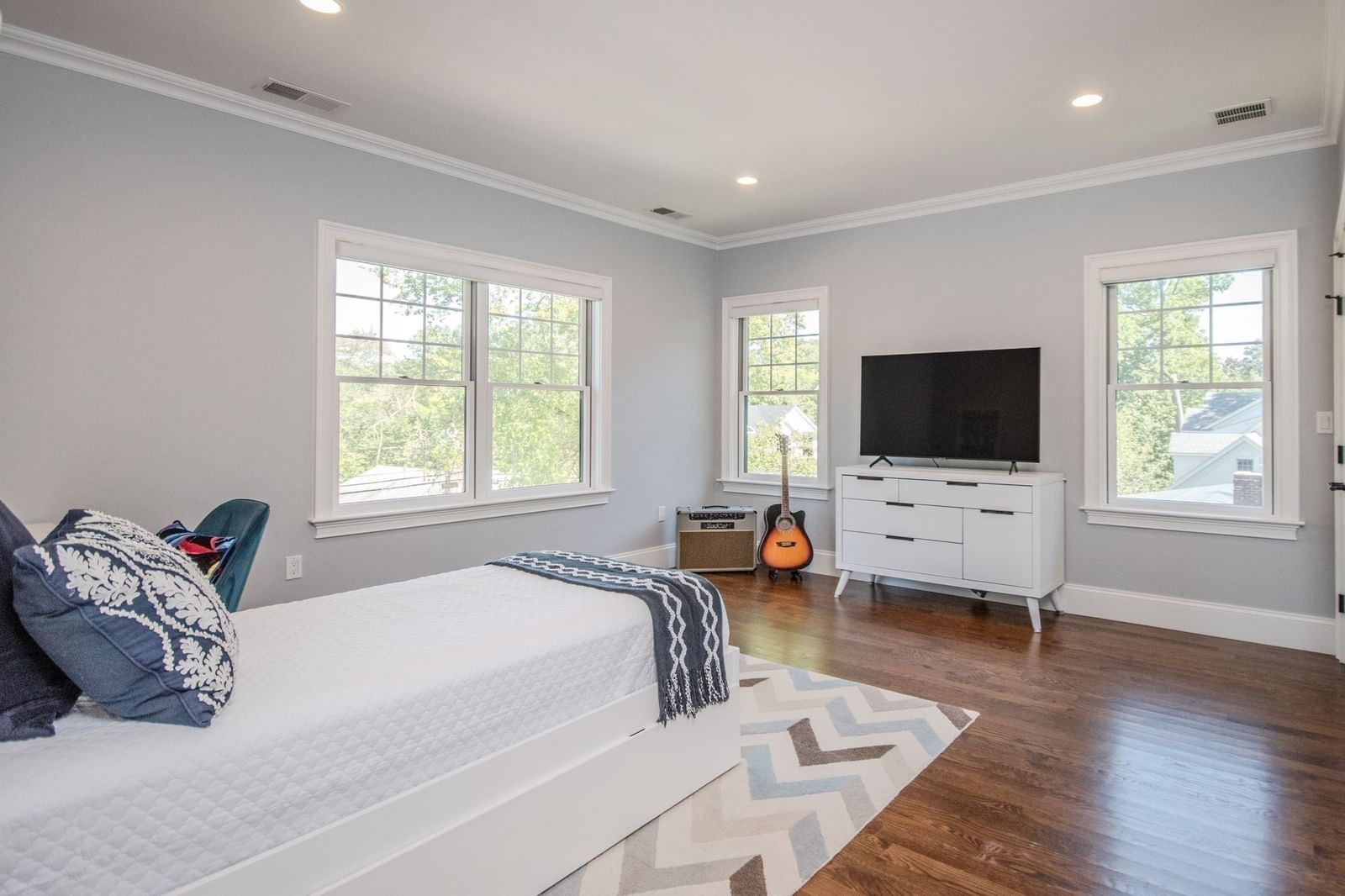 155 Hartman Rd, Newton, MA 02459 photo 4