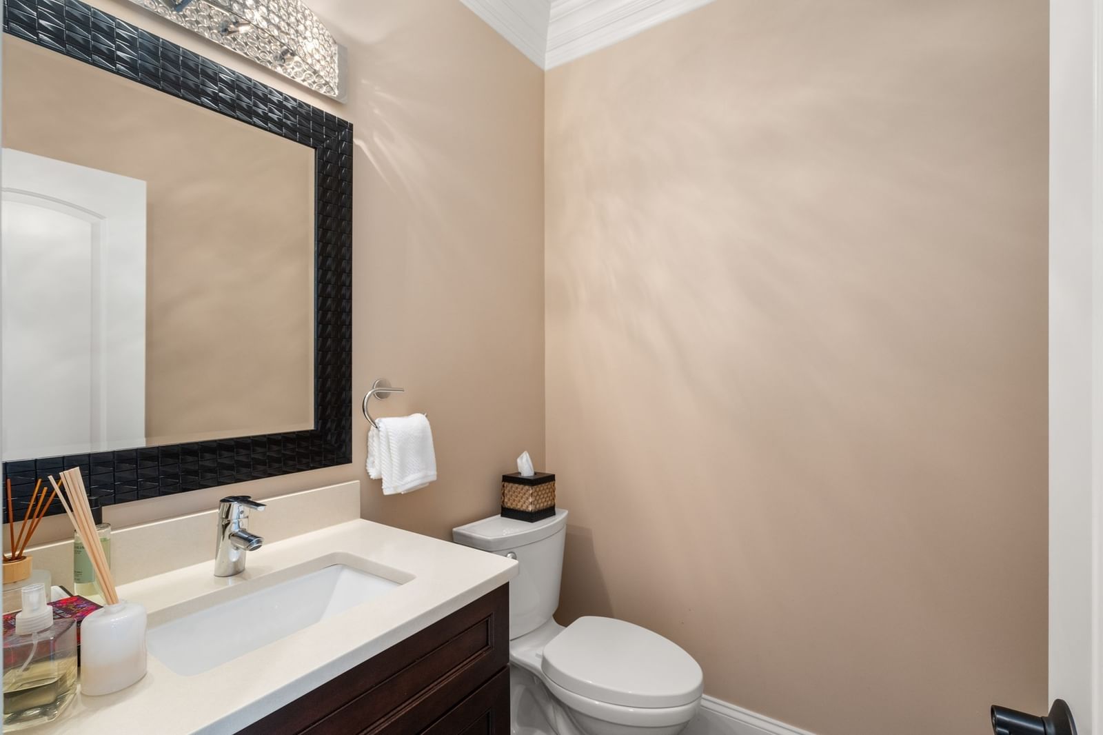 155 Hartman Rd, Newton, MA 02459 photo 5