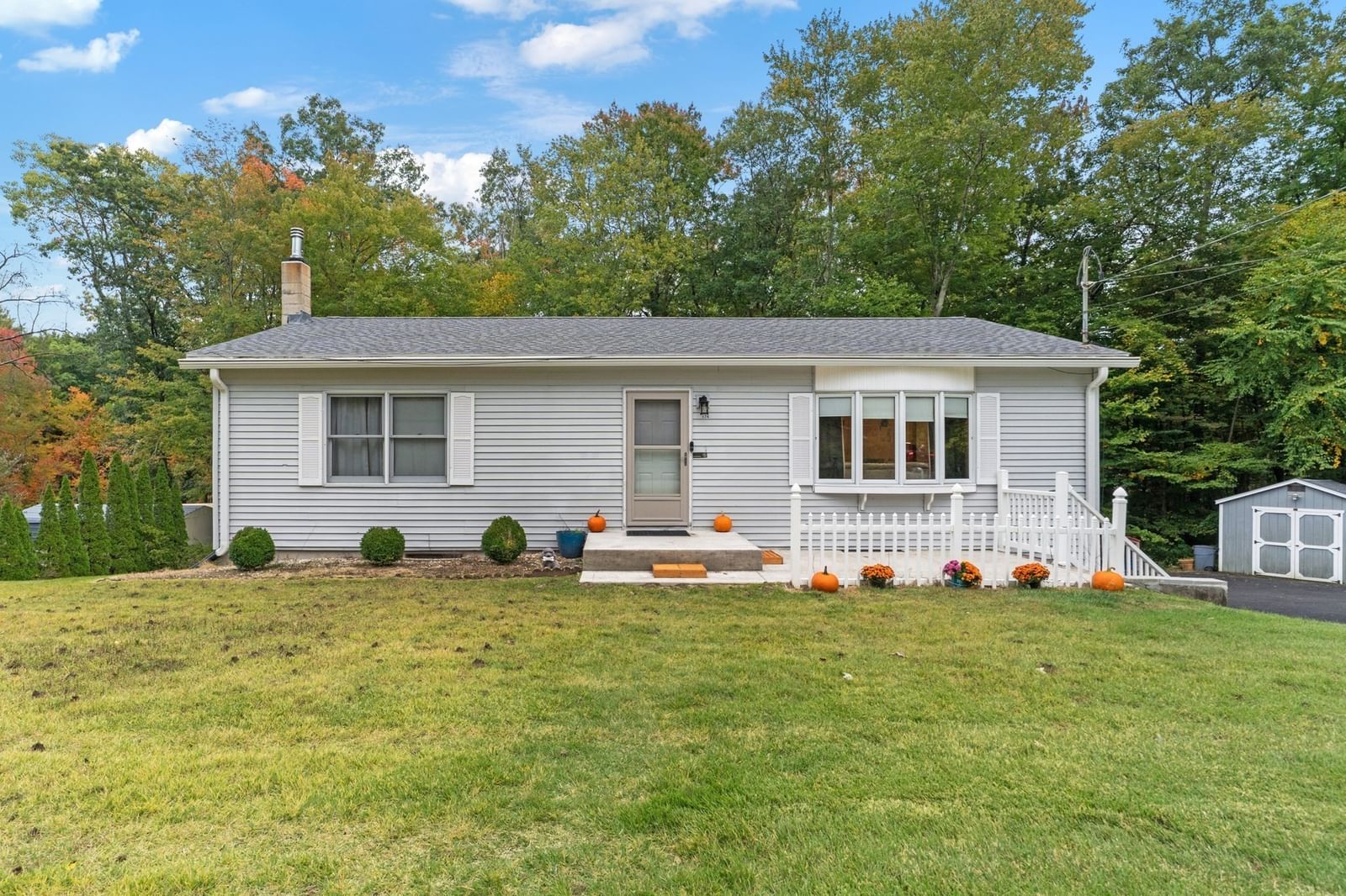 174 Monson Turnpike Rd, Ware, MA 01082 photo 2