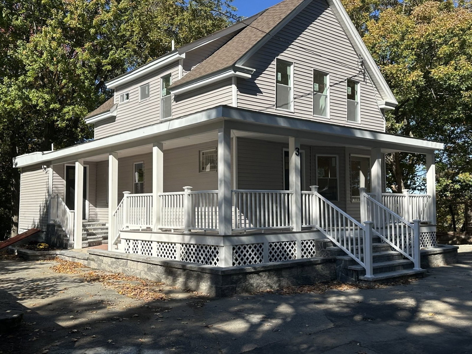 3 Regan Pl, Leominster, MA 01453