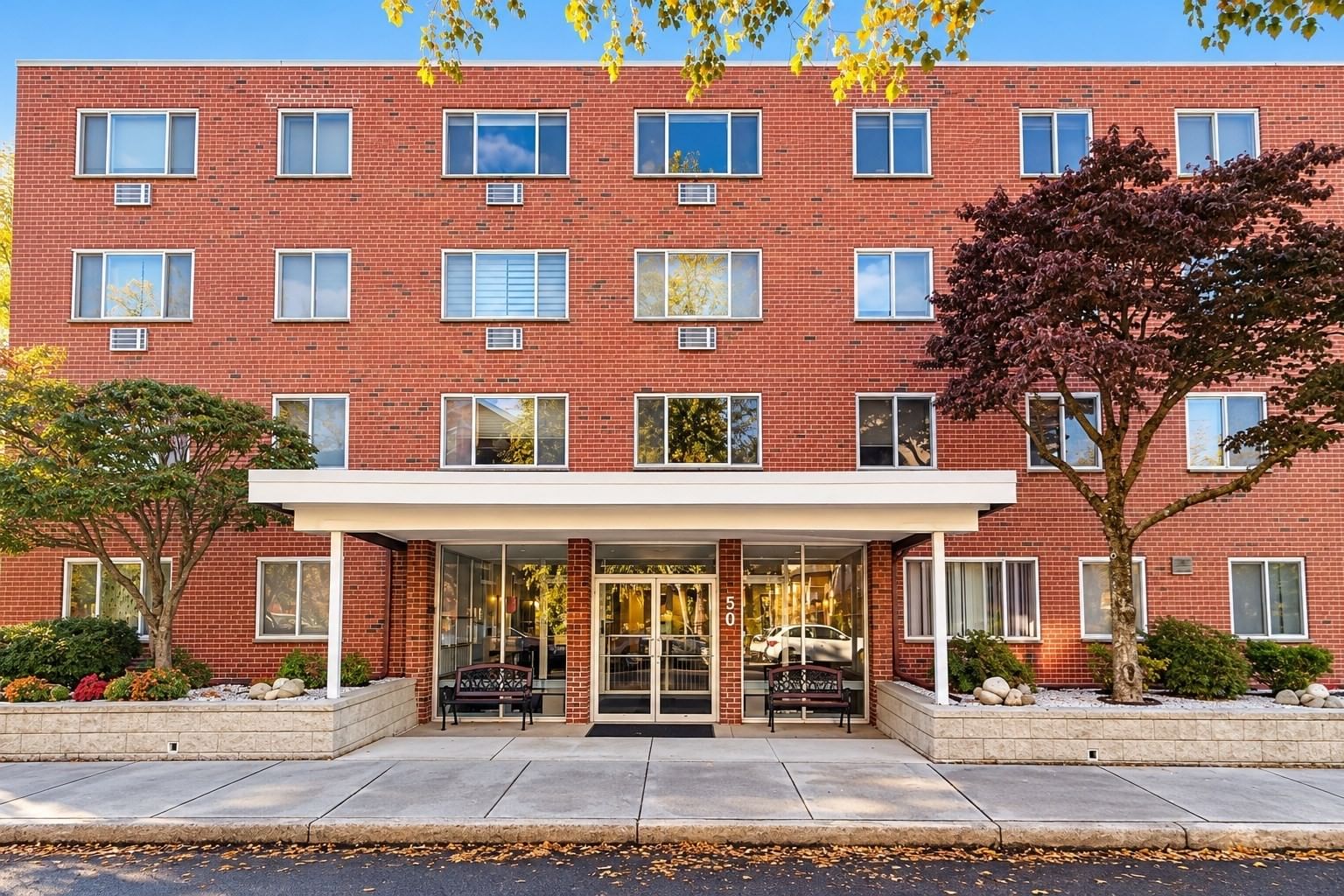50 Green Street #209, Brookline, MA 02446