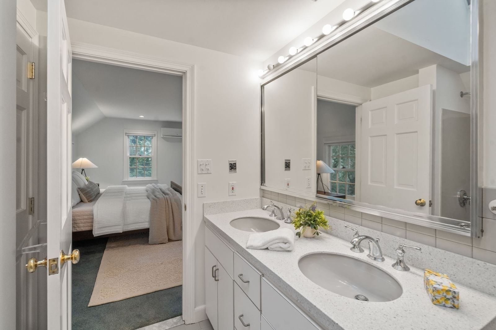 11 Martin Rd, Wellesley, MA 02481 photo 4
