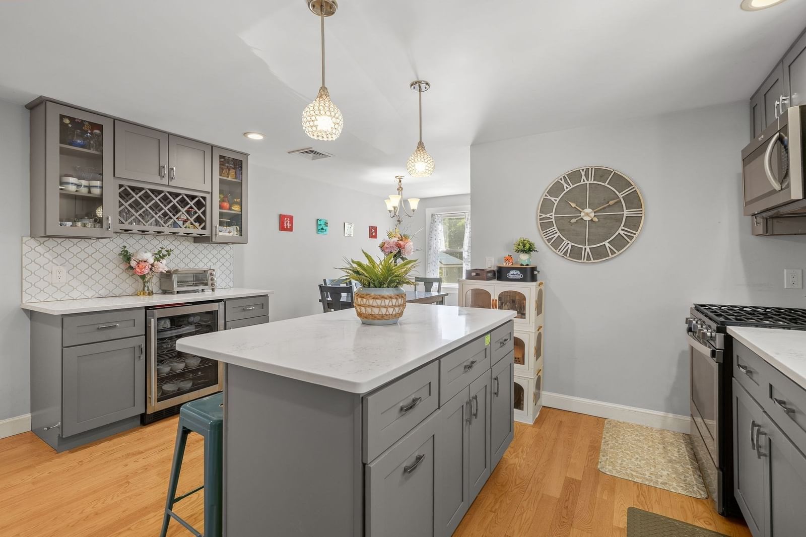 84 West Street #2, Quincy, MA 02169 photo 2