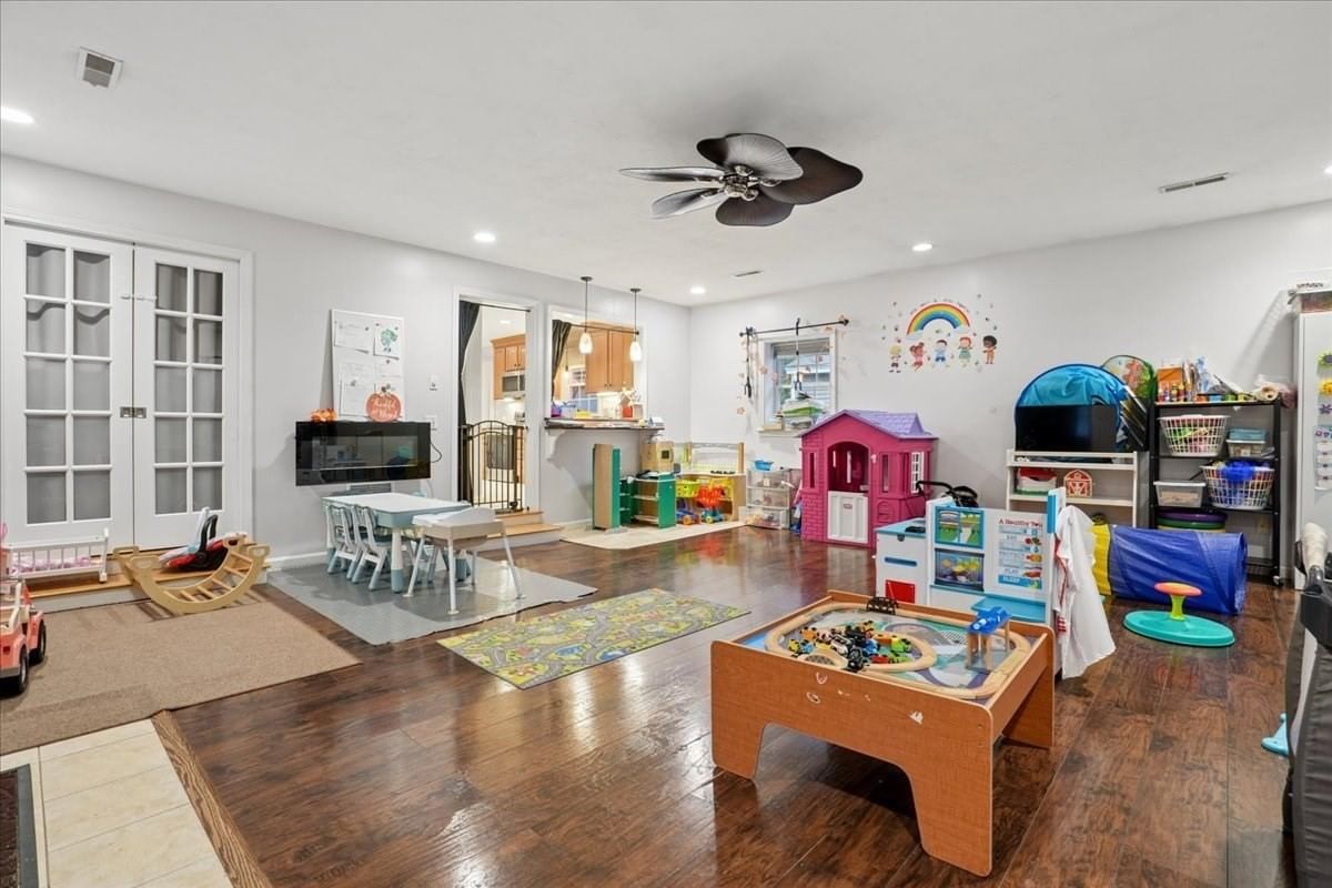 8 Brown Rd, Shirley, MA 01464 photo 3