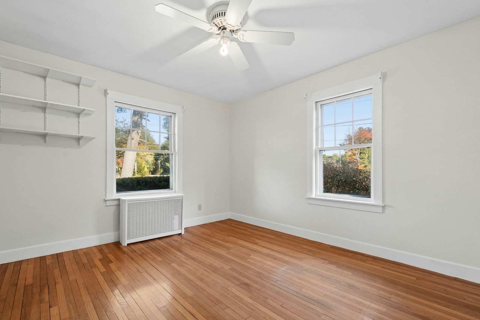 39 Mellen St, Hopedale, MA 01747 photo 4