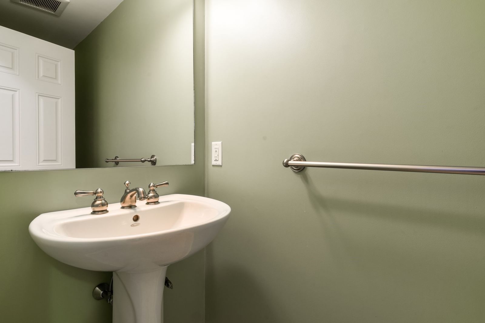 104 Union Street, Natick, MA 01760 photo 5
