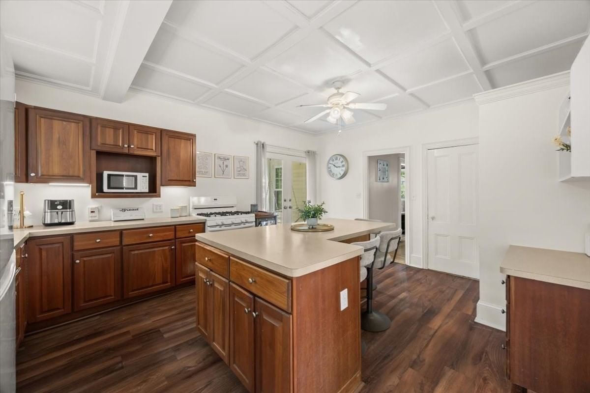 1 Clinton Street, Mansfield, MA 02048 photo 2