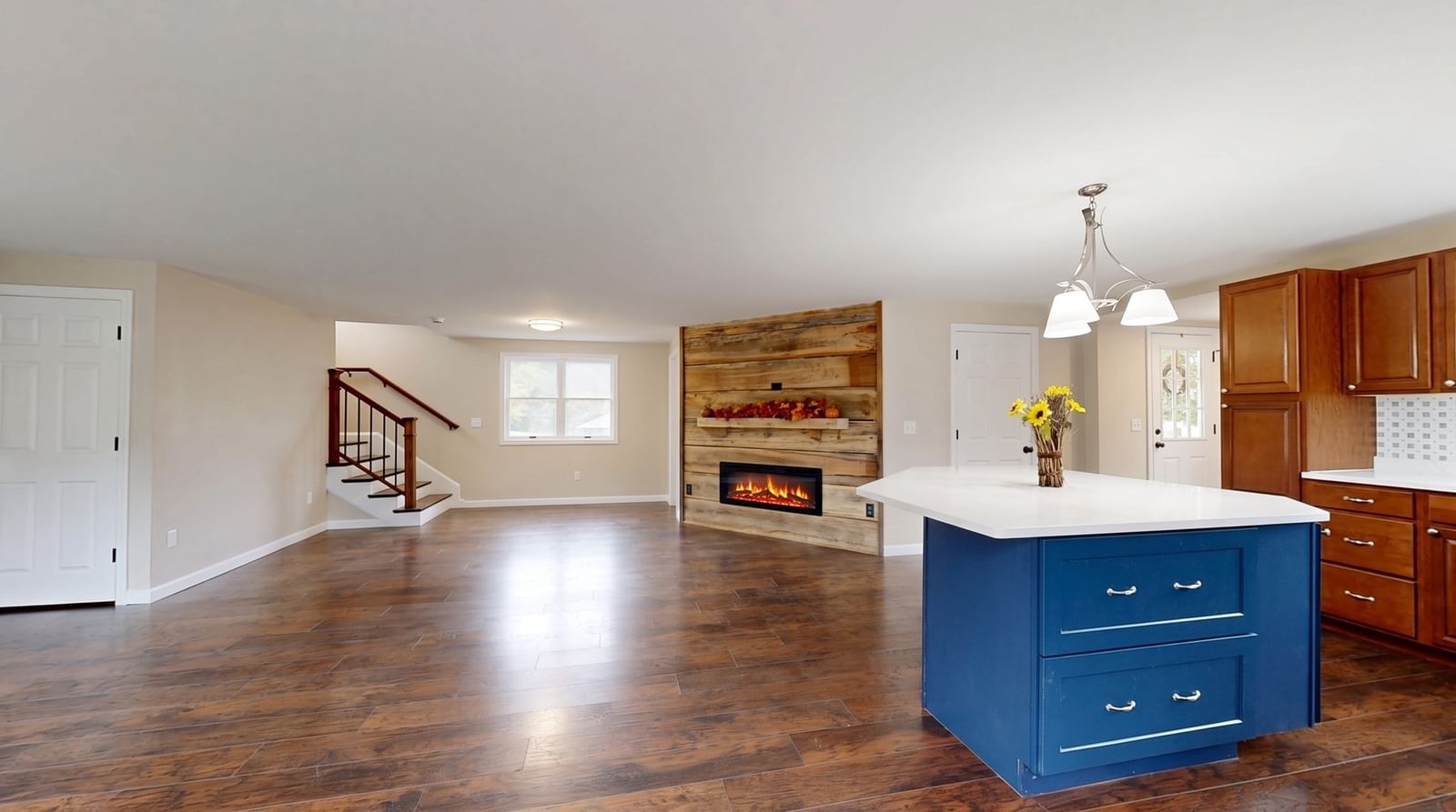 208 Rhode Island Rd, Lakeville, MA 02347 photo 2