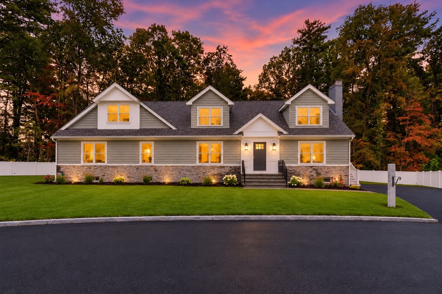 Property at 1 Nevada Rd, Burlington, MA 01803