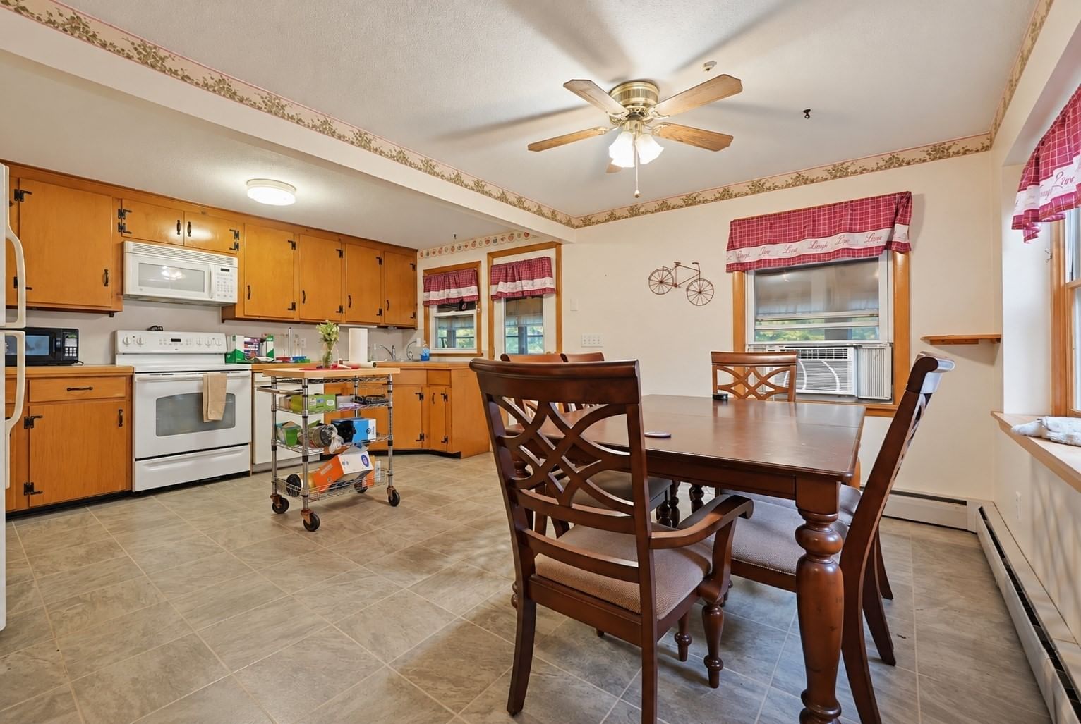 73 Justice Hill Rd, Sterling, MA 01564 photo 2