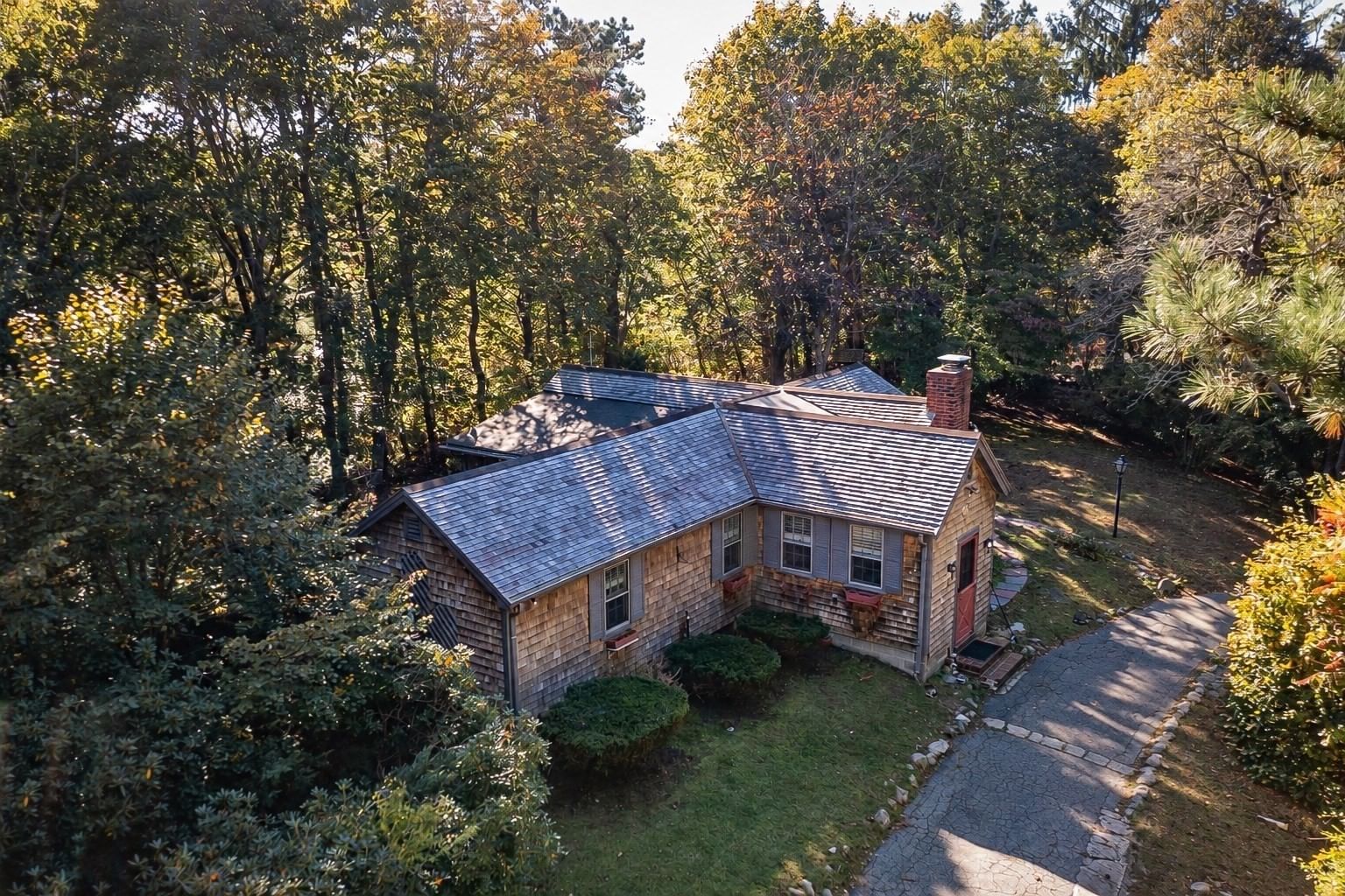 Property at 324 Sandwich St, Plymouth, MA 02360
