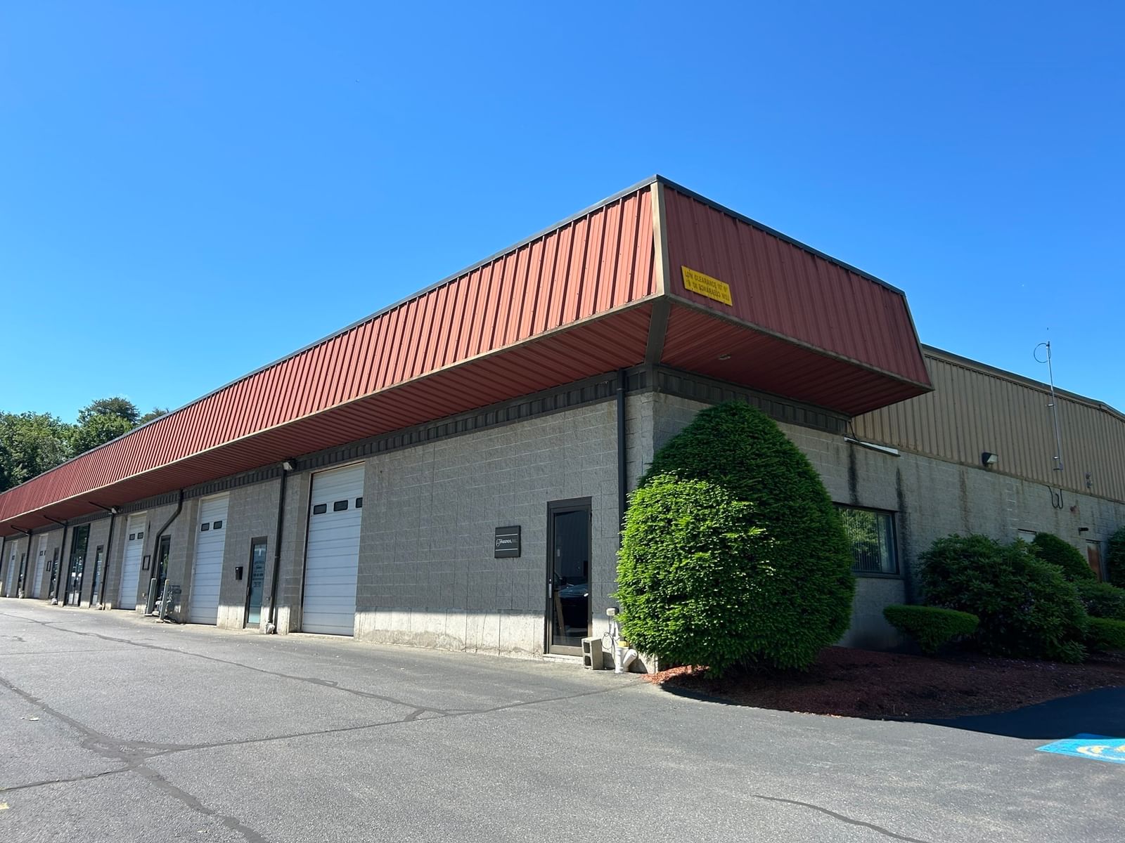 9 Bonazzoli Ave #2&3, Hudson, MA 01749
