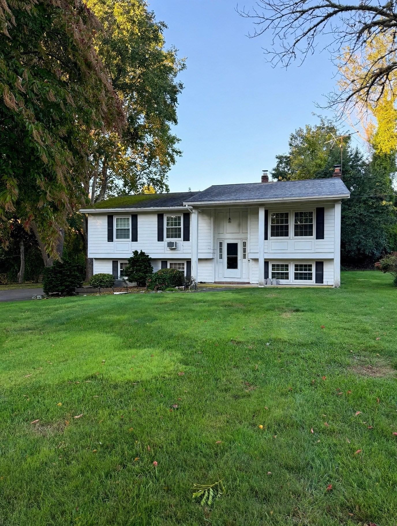 Property at 394 Bedford St, Lakeville, MA 02347