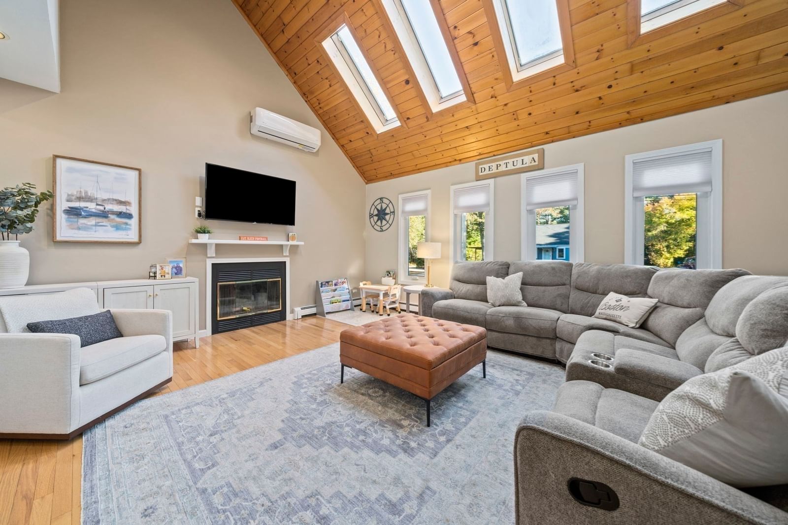 Property at 10 Spectacle Pond Terrace, Wareham, MA 02538