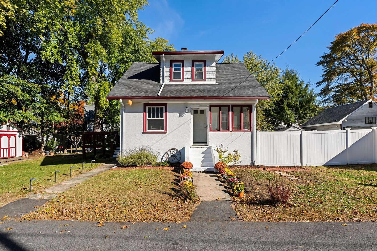 Property at 23 Fairview Avenue, Randolph, MA 02368