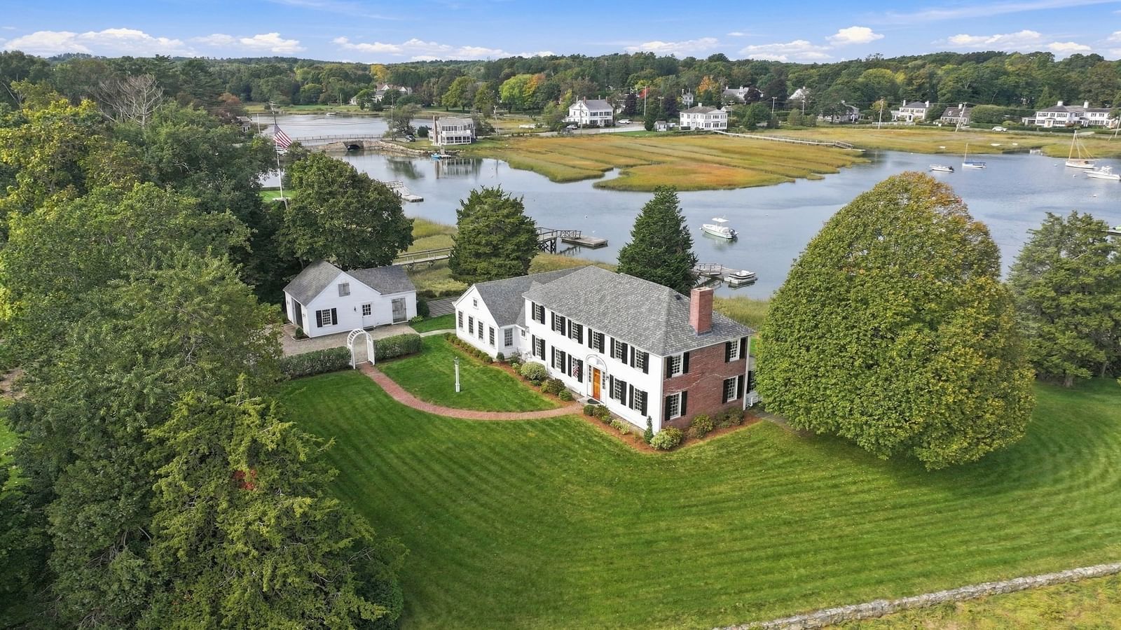 Property at 44 River Ln, Duxbury, MA 02332