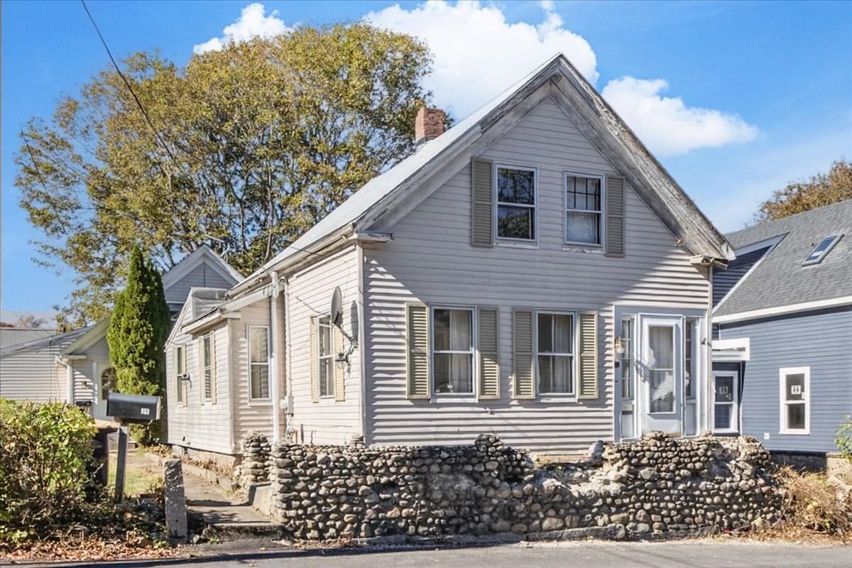 Property at 35 School St, Weymouth, MA 02189