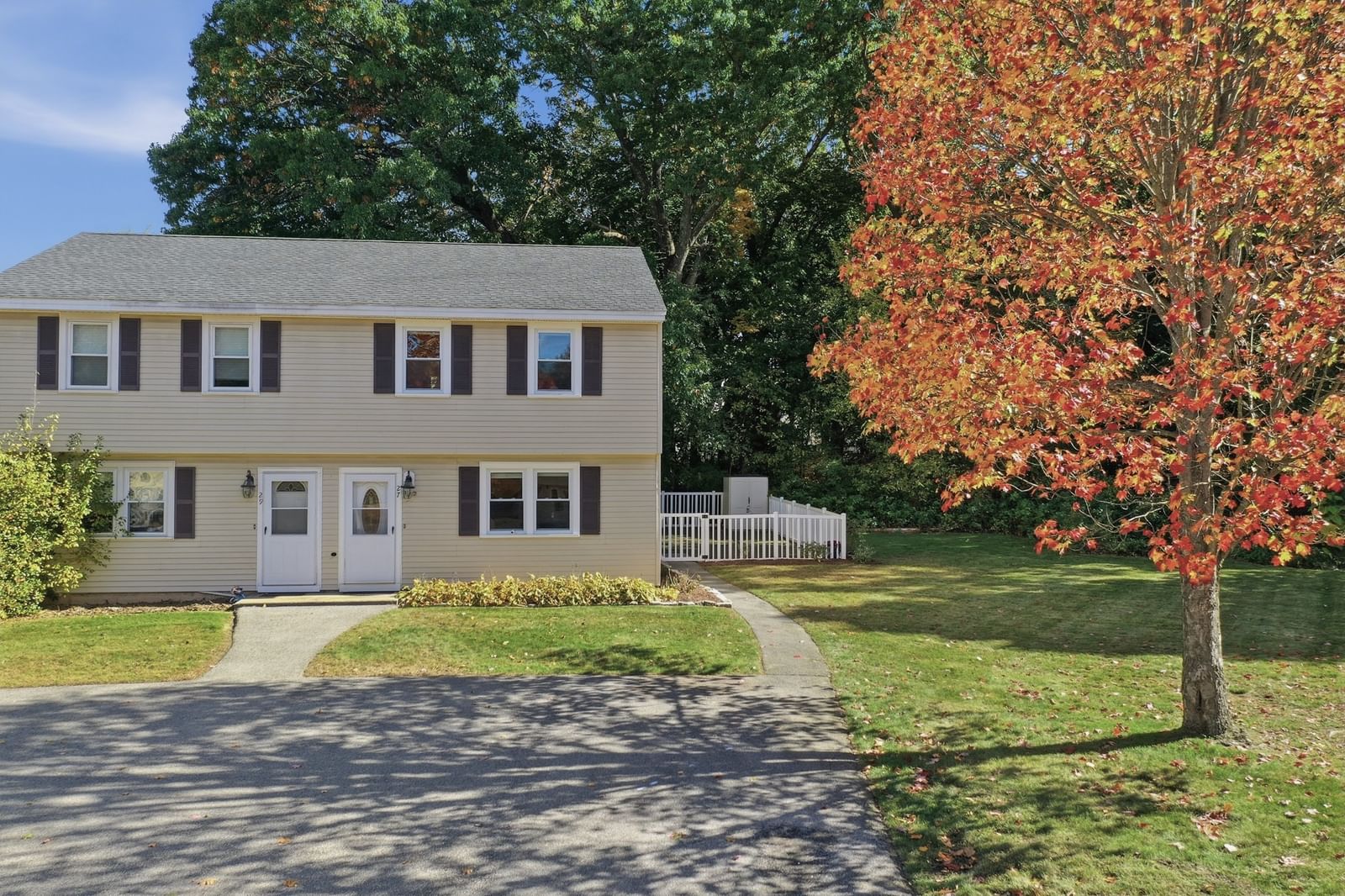 Property at 27 Bentley Circle #27, Methuen, MA 01844