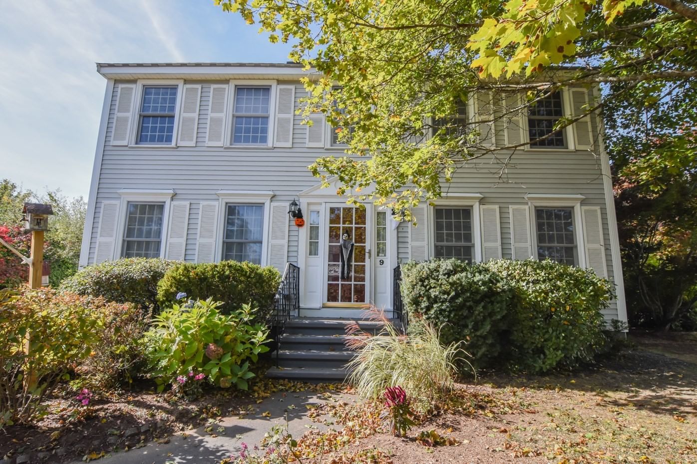 Property at 9 Wimbledon Crossing, Dracut, MA 01826