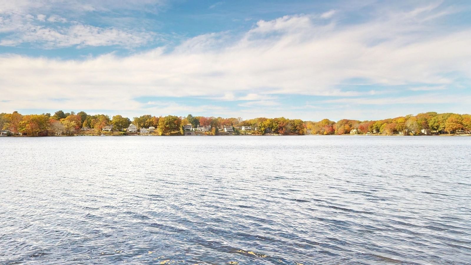 Property at 41 Lakeshore Dr, Bellingham, MA 02019