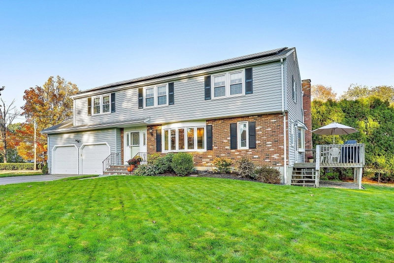 1 Indian Meadow Drive