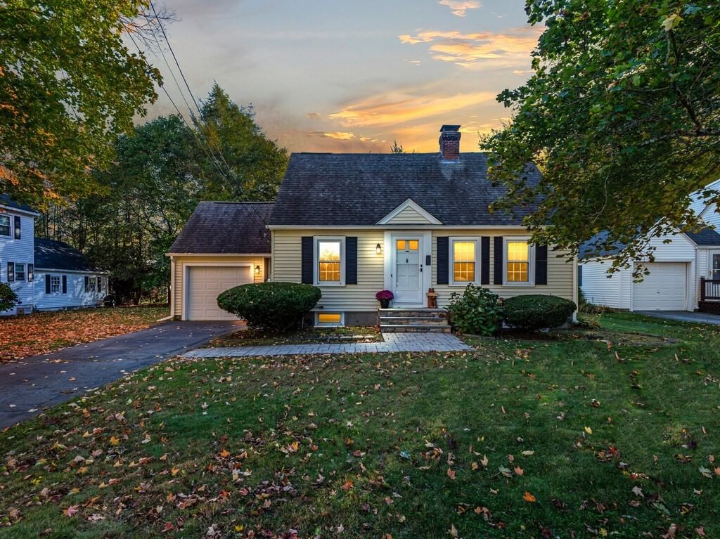 Property at 1 Benjamin Rd, Worcester, MA 01602