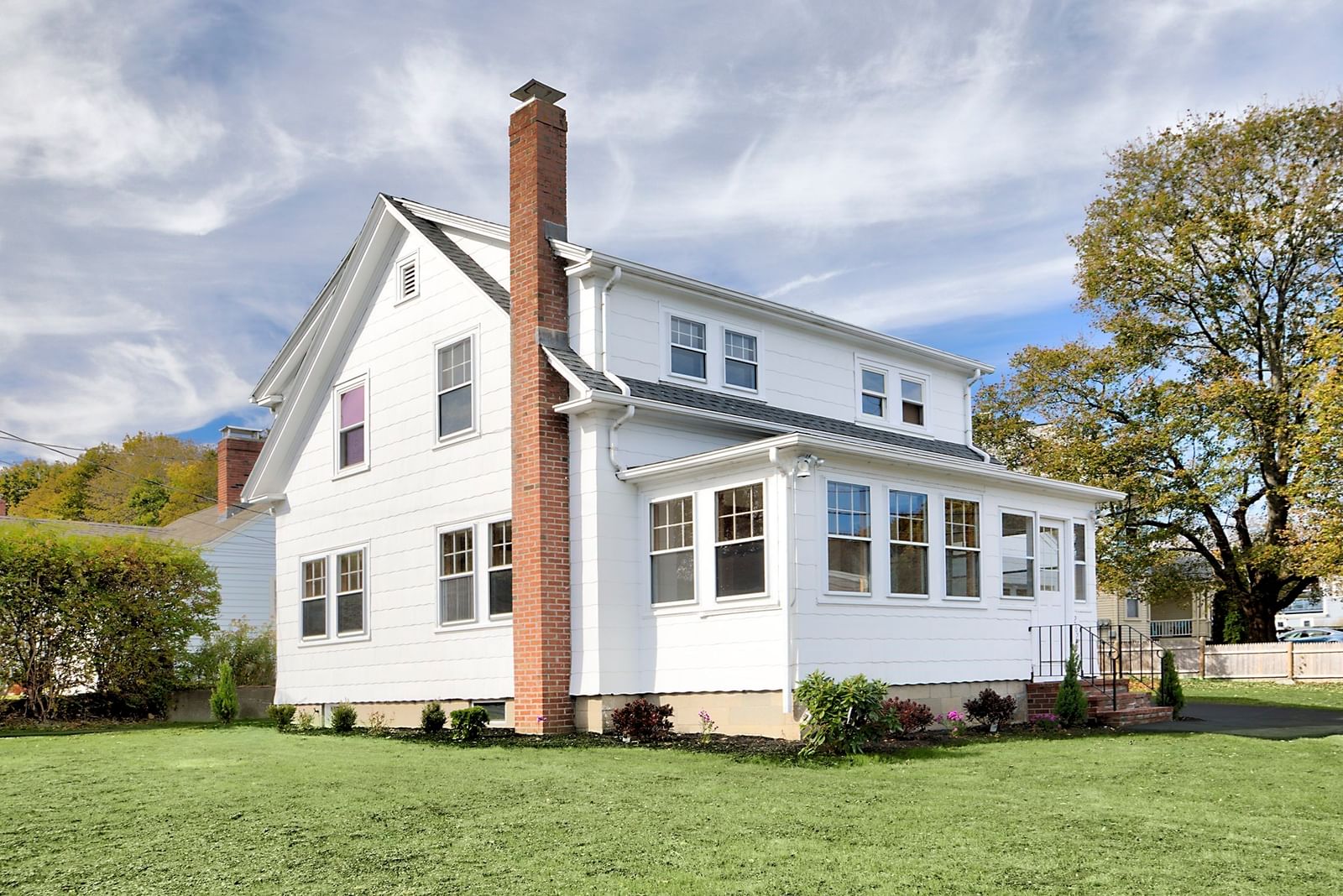 Property at 262 Washington St, Gloucester, MA 01930