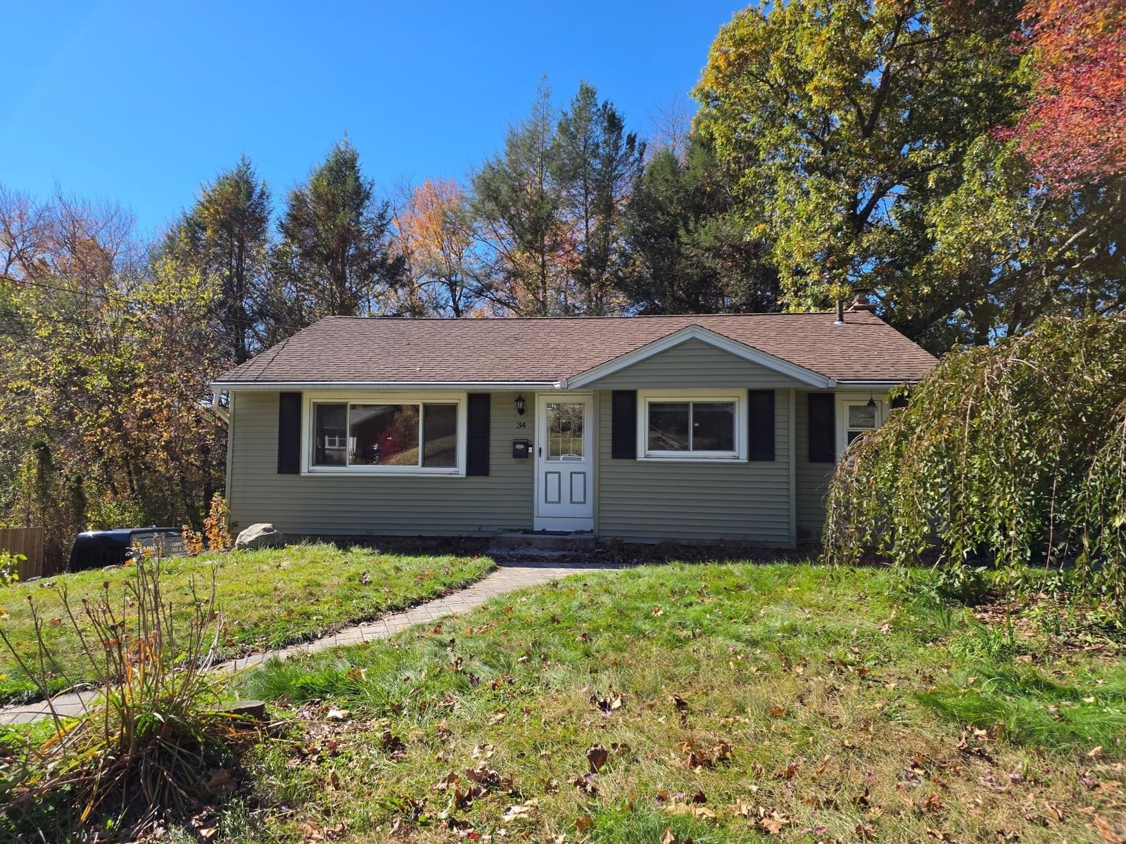 Property at 34 Geraldine St, Palmer, MA 01069