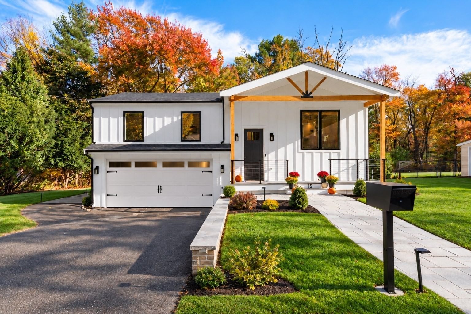 Property at 15 Robs Ln, Sharon, MA 02067