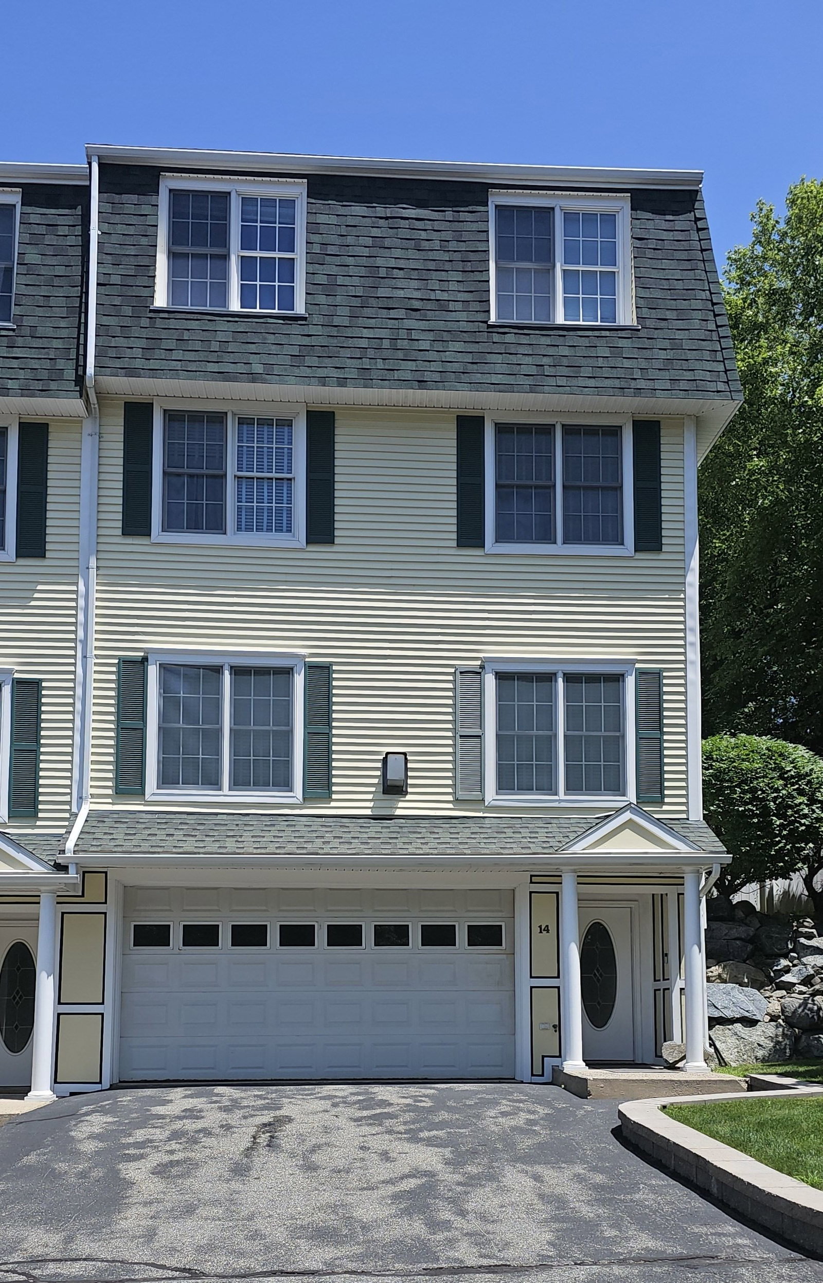 Property at 14 Dansereau Place #14, Middleton, MA 01949