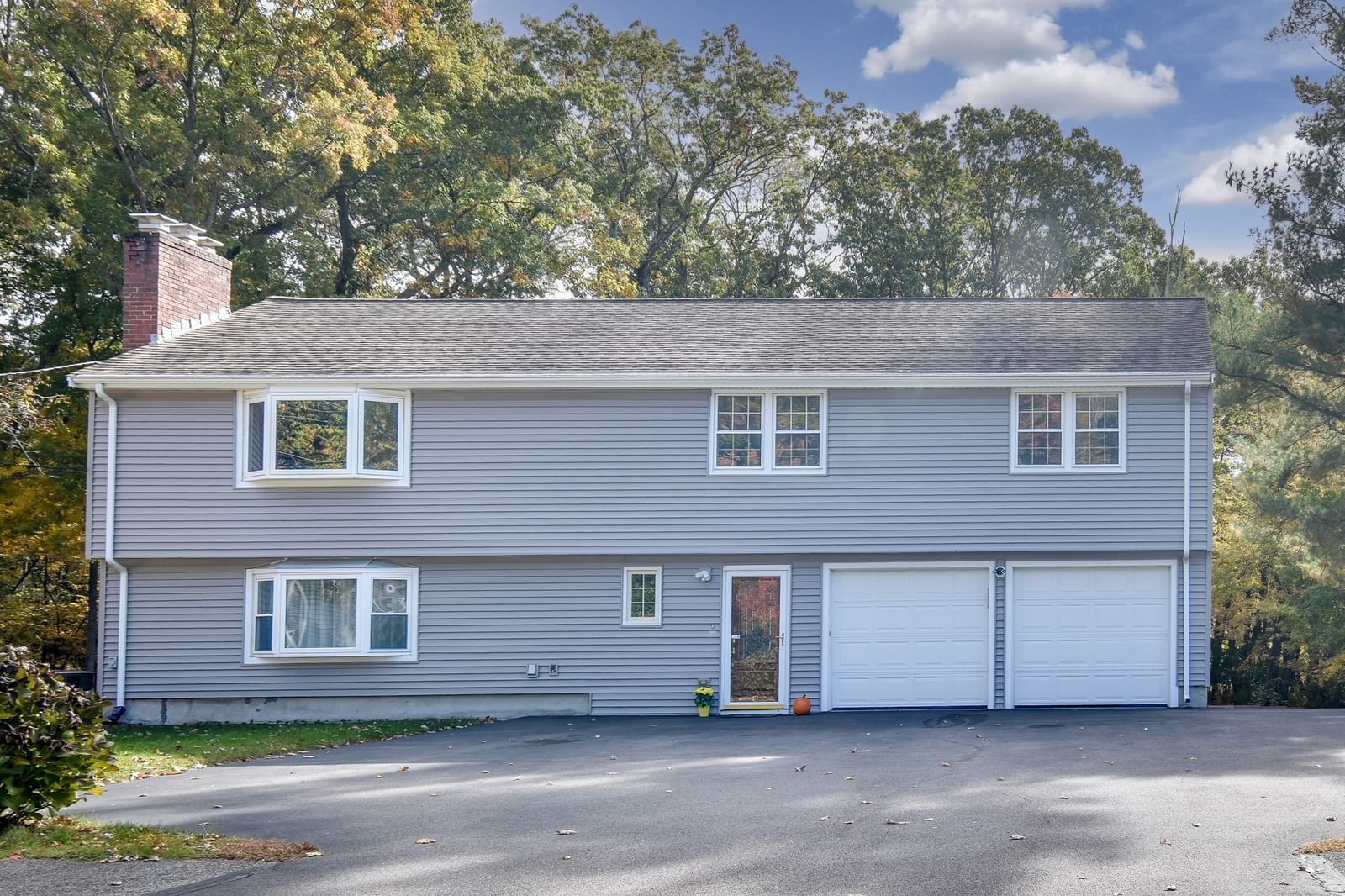 Property at 35 Blackberry Drive, Framingham, MA 01701