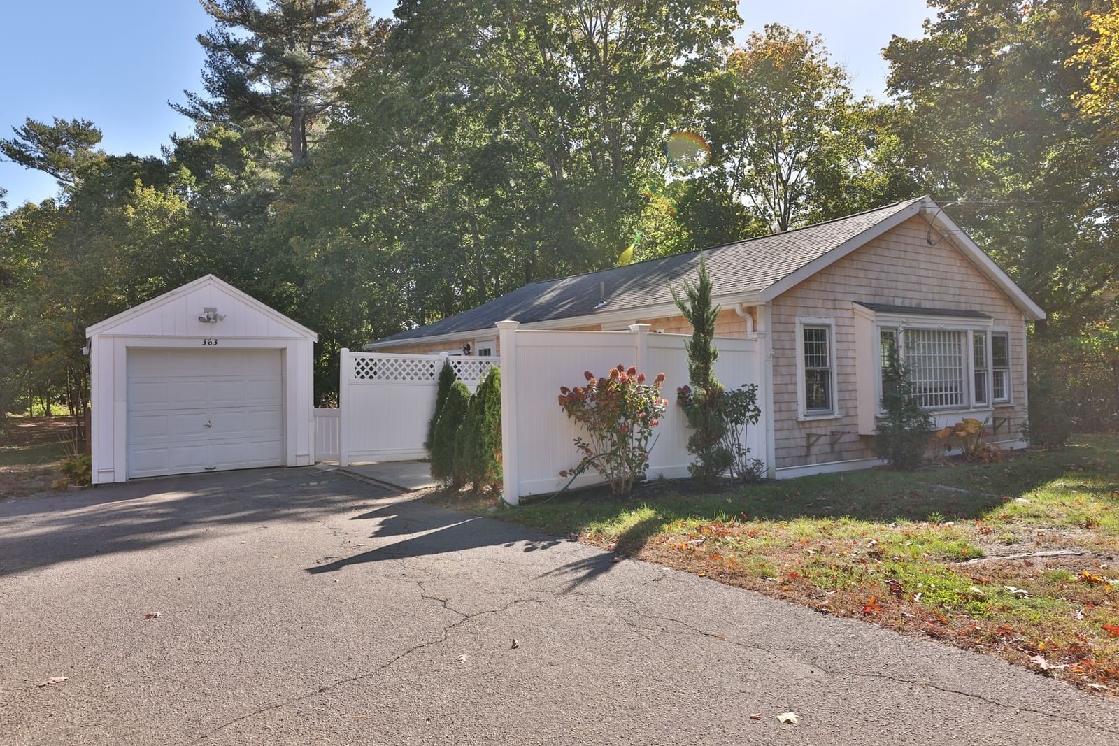 Property at 363 Tremont St, Duxbury, MA 02332