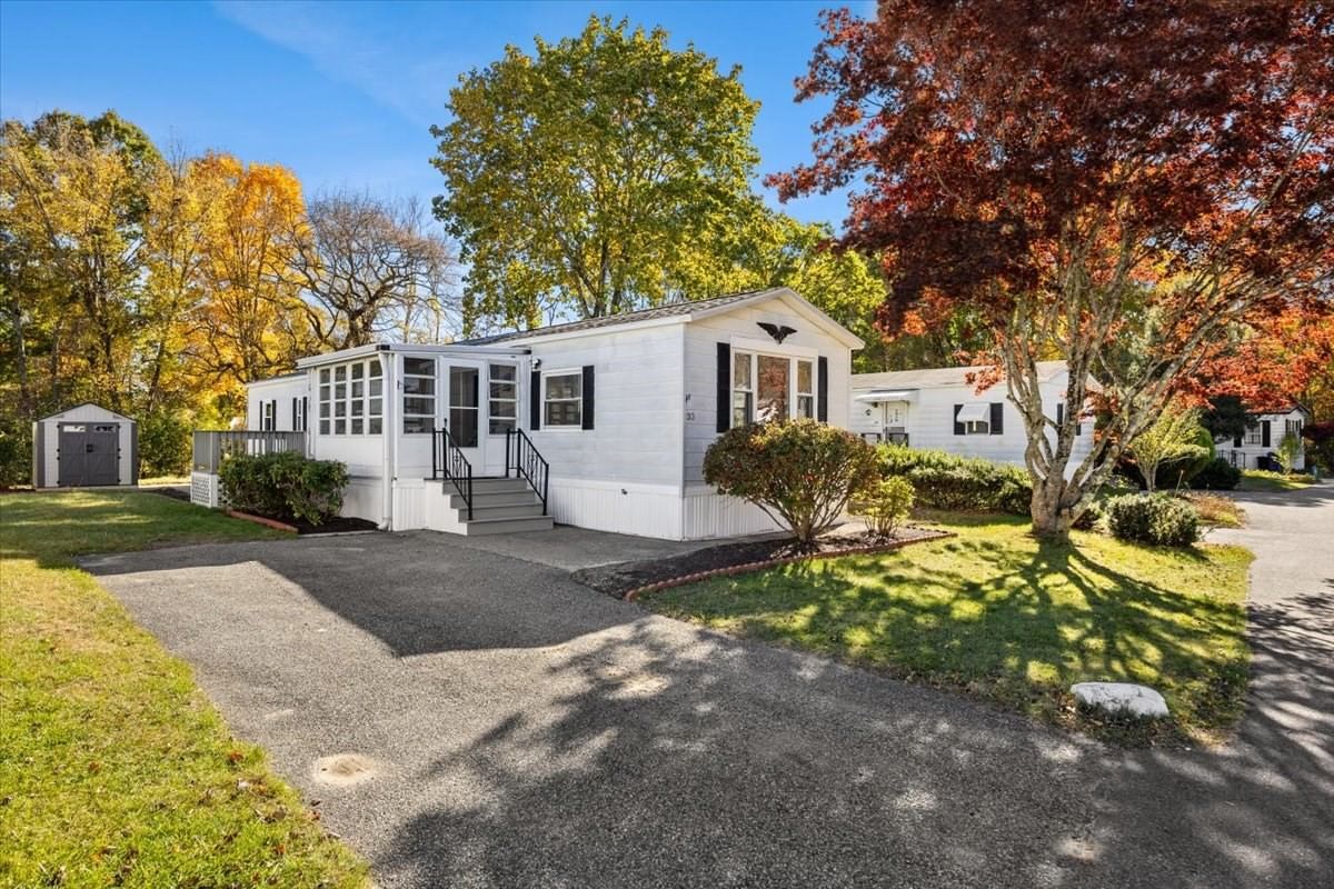 Property at 33 Thayer, Taunton, MA 02780