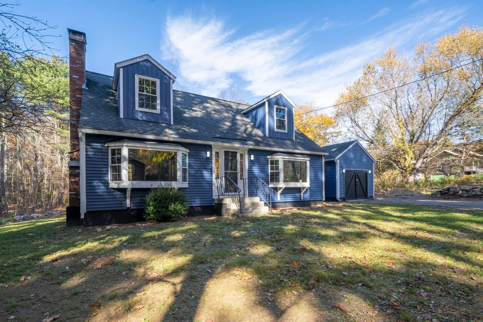Property at 9 Thompson Rd, Hubbardston, MA 01452