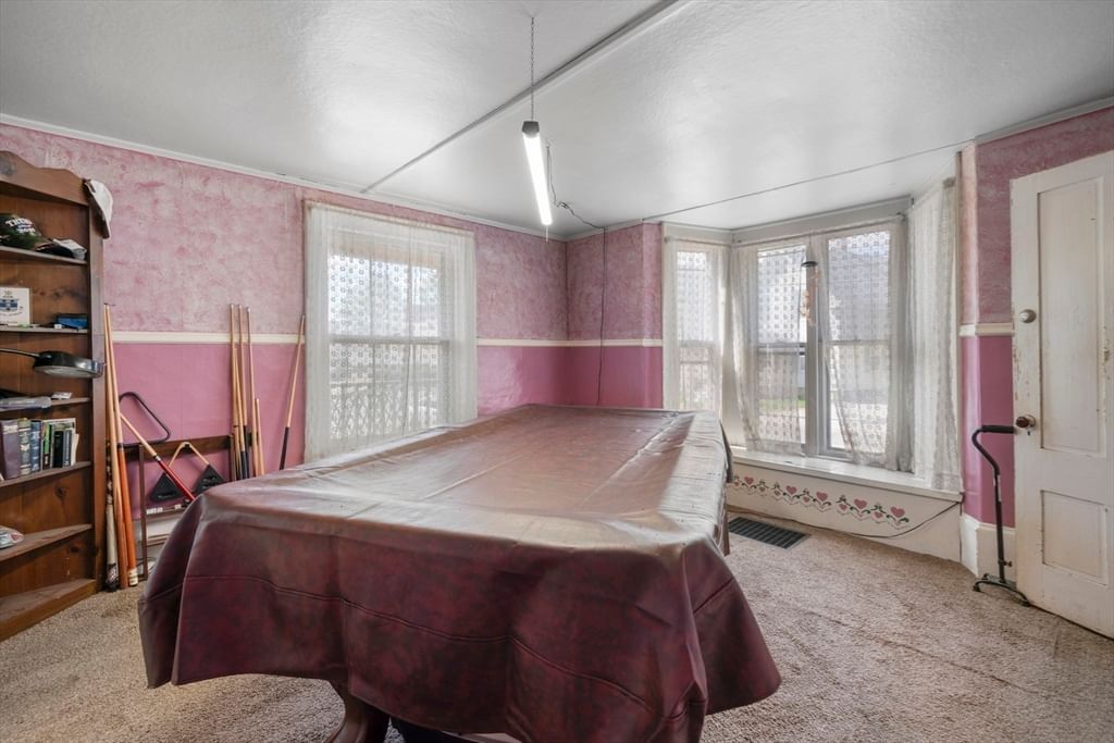 17-19 Whitehall Rd, Amesbury, MA, 17-19 Whitehall Rd, Amesbury, MA Photo #15