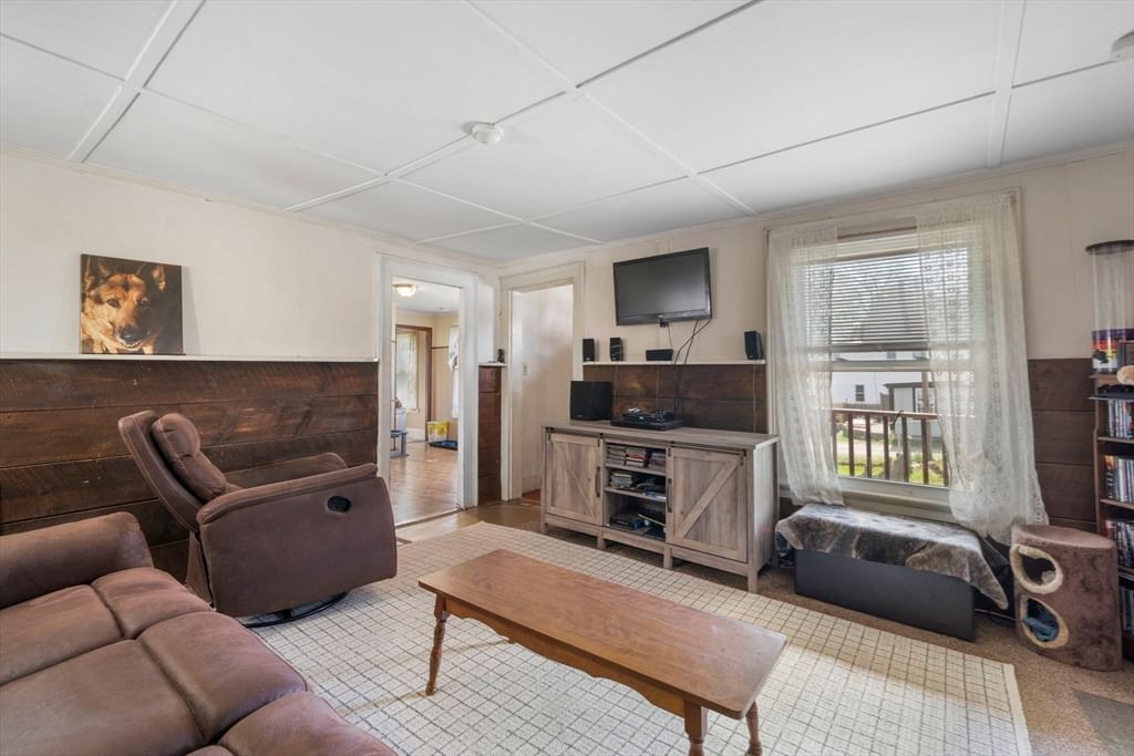 17-19 Whitehall Rd, Amesbury, MA, 17-19 Whitehall Rd, Amesbury, MA Photo #16