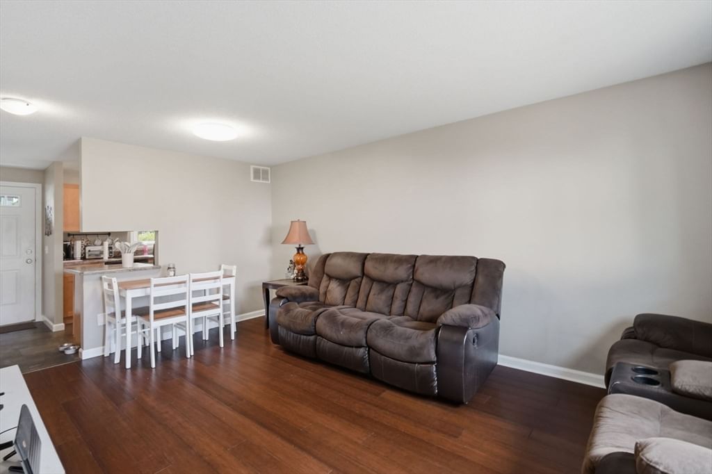 55 Empire St #11, Chicopee, MA, 55 Empire St #11, Chicopee, MA Photo #9