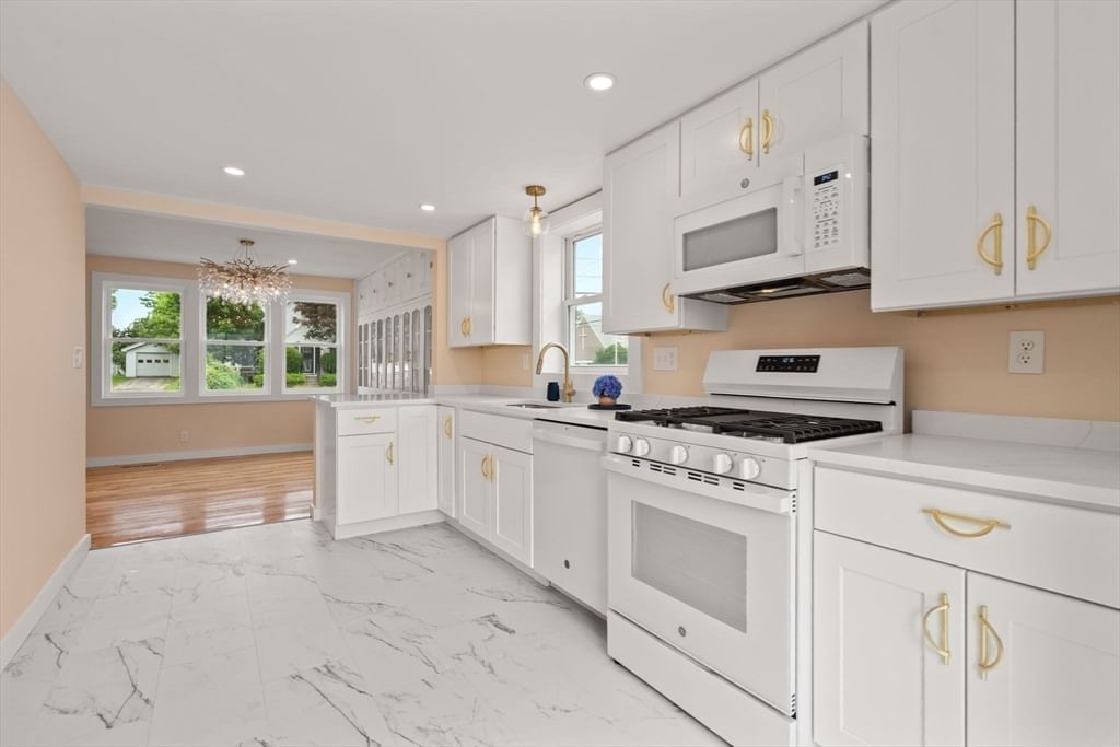 331 Burncoat Street, Worcester, MA, 331 Burncoat Street, Worcester, MA Photo #11